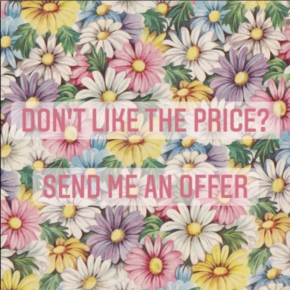 CLOSET CLEAR OUT!! Clearance items!!! - Picture 1 of 16